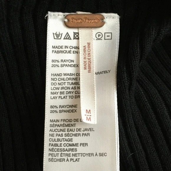 Free People Too Good Ribbed Off Shoulder Black Bodysuit‎ Size M - Picture 2 of 3